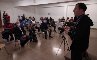 ENTREGA DE CERTIFICADOS Y NUEVOS PROYECTOS DE LA UNIVERSIDAD DEL SENTIDO.
