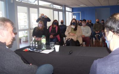 EL OBISPO VISITÓ A LOS EMPLEADOS DE COMERCIO