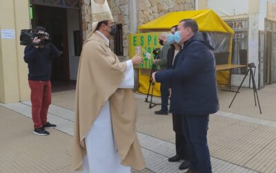 TODOS LOS PEREGRINOS PIDEN A SAN CAYETANO.