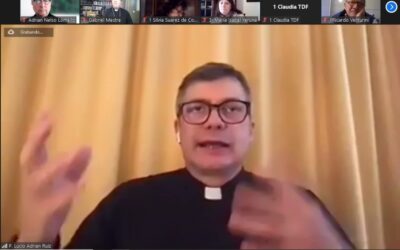 FRANCISCO UTILIZA LAS REDES VIRTUALES CON CONTENIDOS REALES.