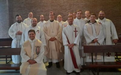 ENCUENTRO DE ORACIÓN Y SILENCIO DEL OBISPO CON EL CLERO JOVEN EN EL MONASTERIO TRAPENSE.