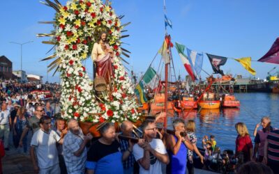 FIESTA DE SAN SALVADOR, PATRONO DE LA COLONIA PESQUERA. FIESTA DE LOS PESCADORES.