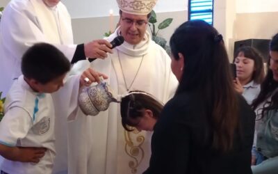 FIESTA DE JESÚS MISERICORDIOSO – NUESTRO PADRE OBISPO GABRIEL PRESIDIO LA MISA Y CELEBRO BAUTISMOS EN MIRAMAR