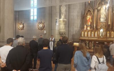 BENDICIÓN DE LAS IMÁGENES DEL VIA CRUCIS DE LA IGLESIA CATEDRAL