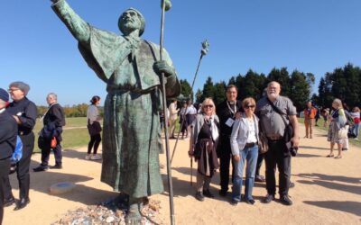 FINALIZAN LAS ACTIVIDADES DEL OBISPO EN SANTIAGO DE COMPOSTELA.