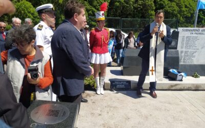 LOS 44 HEROES SON LUZ PARA LA PATRIA.