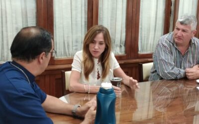 EL OBISPO RECIBIÓ A LA MINISTRA TOLOSA PAZ.
