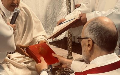 ORDENACIÓN DIACONAL DE FERNANDO ROCA EN NECOCHEA.