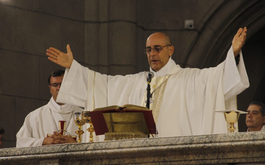 MENSAJE DEL OBISPO MESTRE A MONS. FERNANDEZ