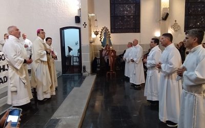 NUEVOS POSTULANTES A LA ESCUELA DE DIACONADO PERMANENTE.