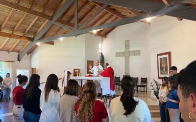 El Obispo realizó el “envío” a las Misiones Familiares que visitarán la localidad de San Manuel en Semana Santa