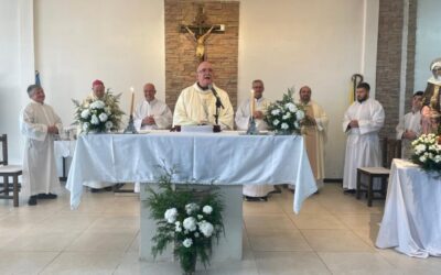 La comunidad de Santa Ana celebró a sus patronos y rezó por los abuelos