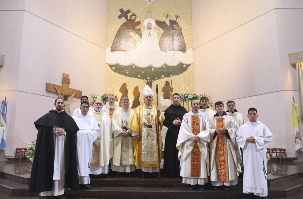 Agustinos Recoletos celebraron con alegría la profesión solemne de fray Marcelo Bragatto 