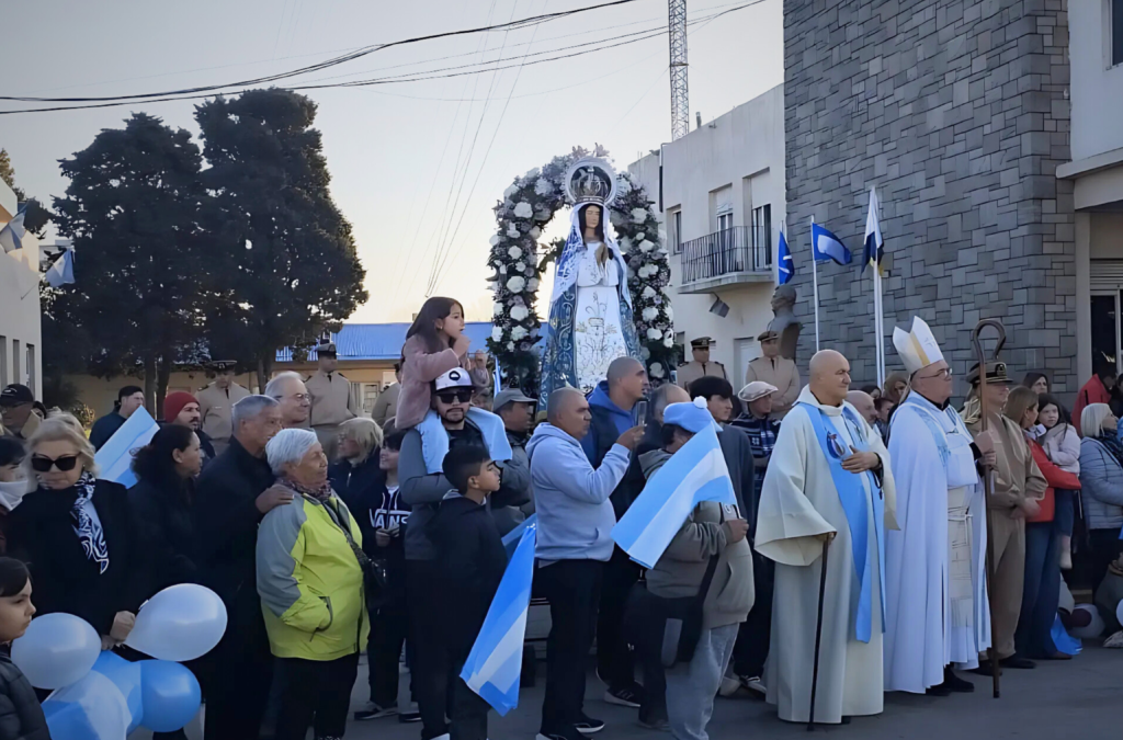 Fiesta en honor a Ntra. Sra. de Itatí en la Parroquia del Puerto