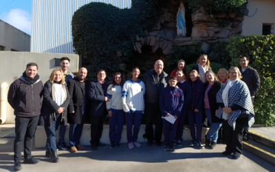El Obispo visitó el colegio Inmaculada Concepción, de la Sociedad de San Vicente de Paul