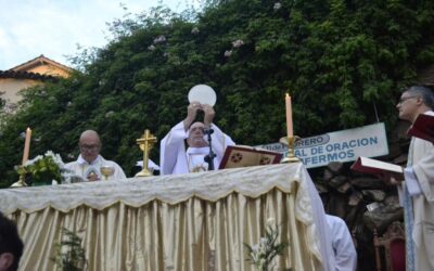 EN UN CLIMA DE FIESTA Y DEVOCIÓN, MAR DEL PLATA CELEBRÓ SU TRADICIONAL FIESTA EN HONOR A NUESTRA SEÑORA DE LOURDES