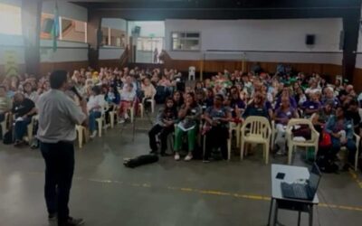 Cientos de catequistas participaron del retiro diocesano